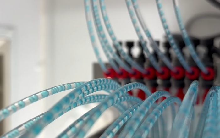 スラグ流チューブ